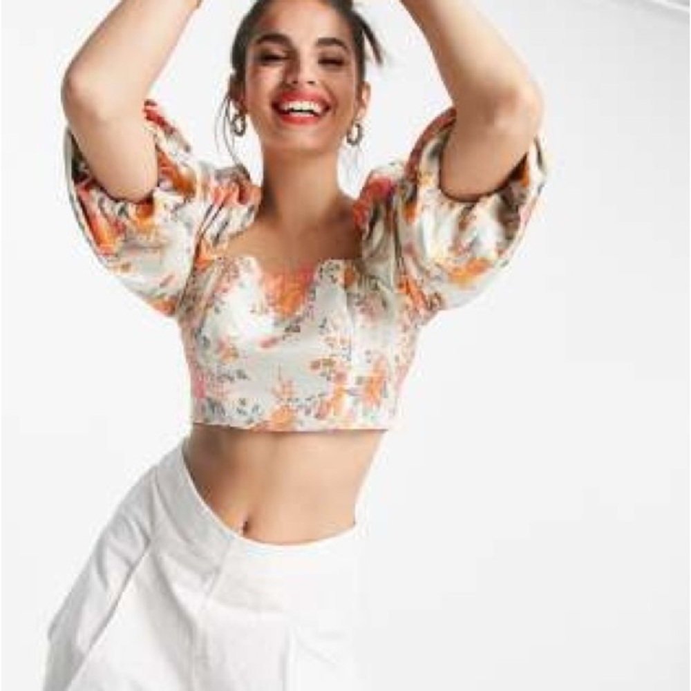 ASOS - Collective the label Petite crop top